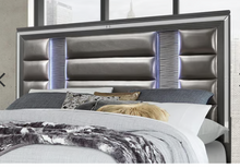 Load image into Gallery viewer, Attitude Is Back, Grey Metallic | Bedroom Set size Queen SUPER SALE