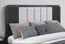 Load image into Gallery viewer, BECKETT RICK DARK BLACK AND WHITE TONE BEDROOM SET