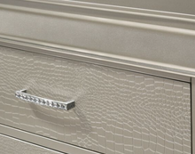 Load image into Gallery viewer, AMALIA QUEEN BEDROOM SET 5PCS