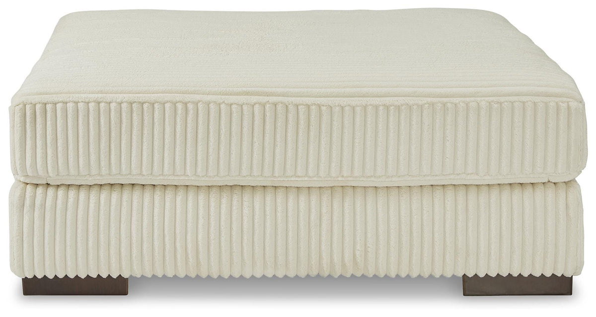Lindyn Sofas and Seating Collection - Ivory