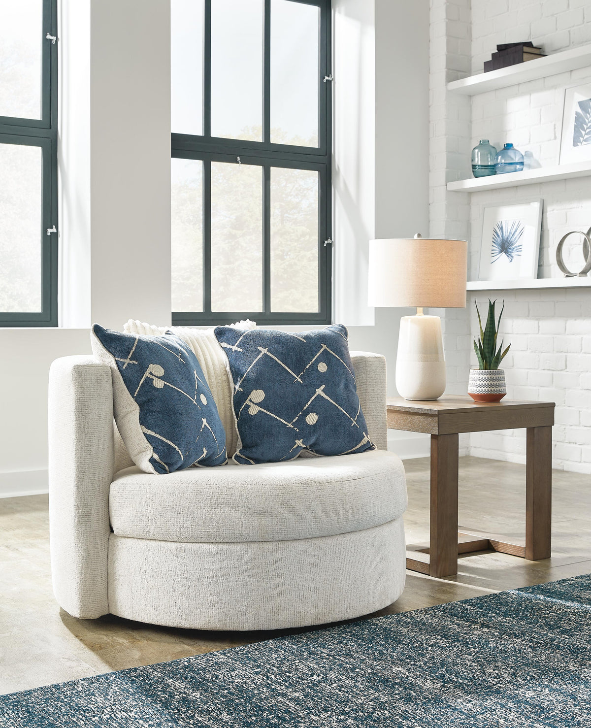Padova Swivel Accent Chair - Ivory