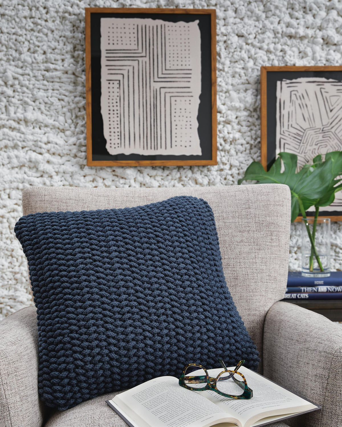 Renemore Pillow (4/CS) - Blue