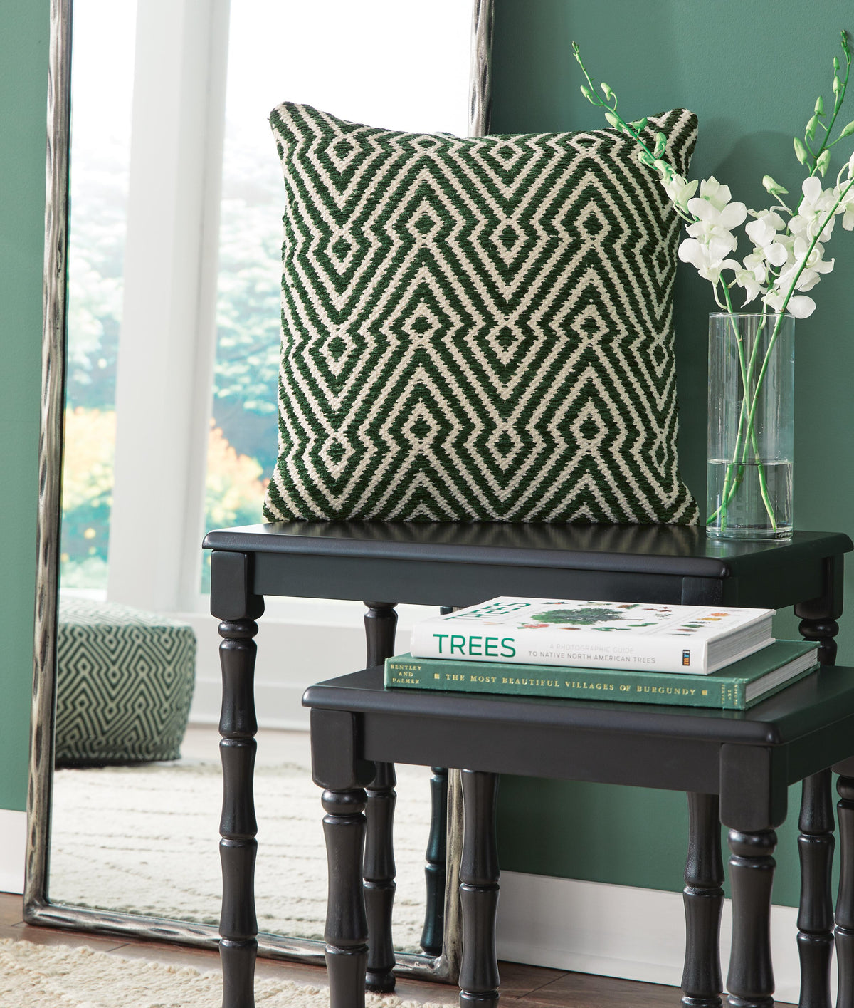 Digover Pillow (4/CS) - Green/Ivory