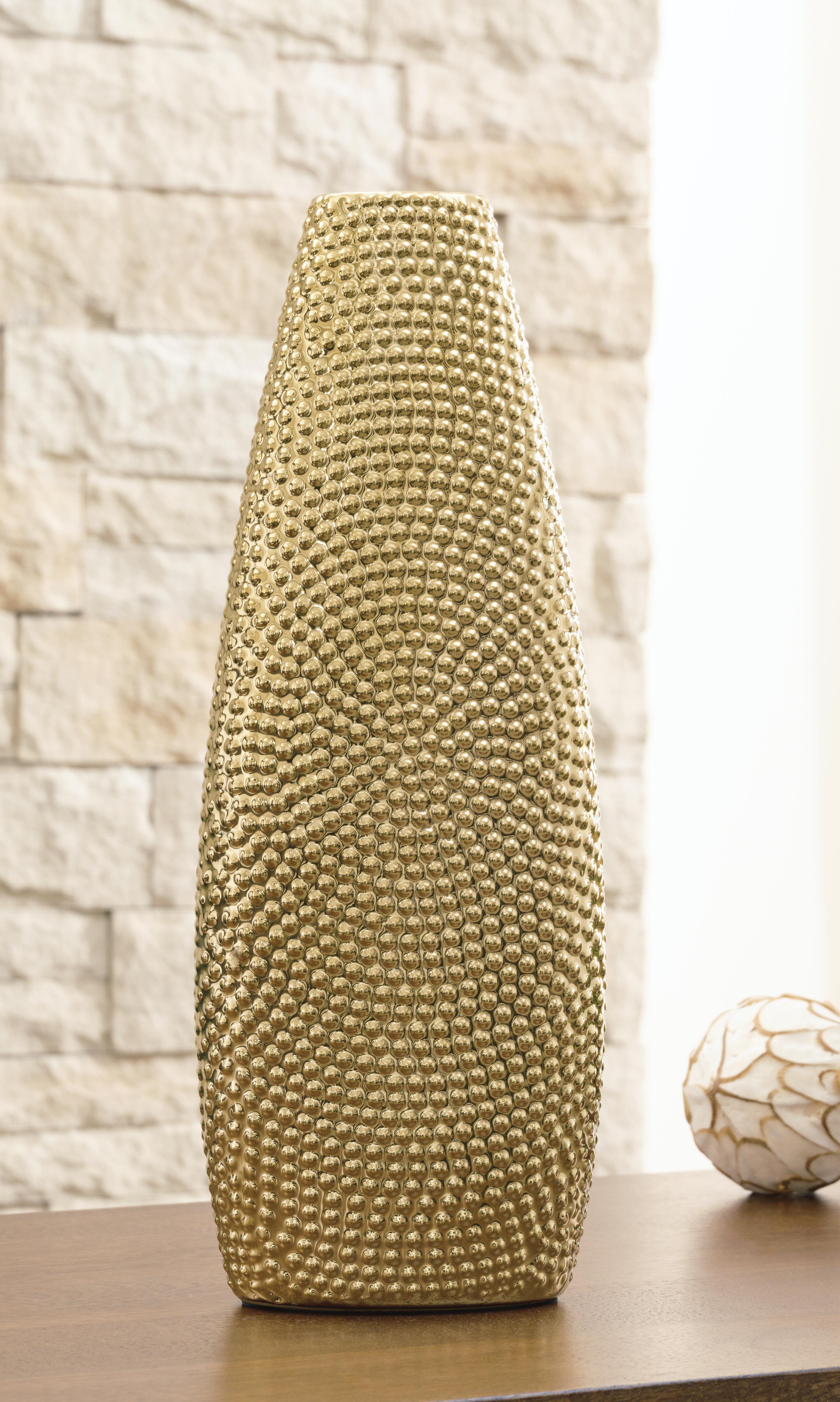 Efim Vase - Gold Finish