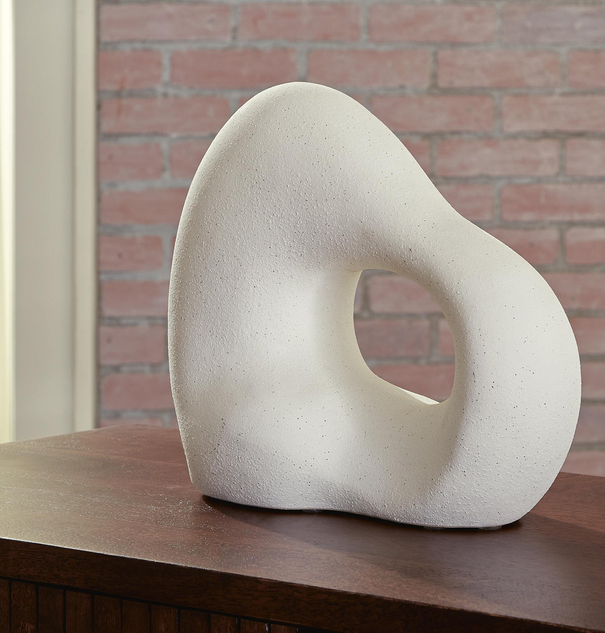 Arthrow Home Accents Collection - Off White