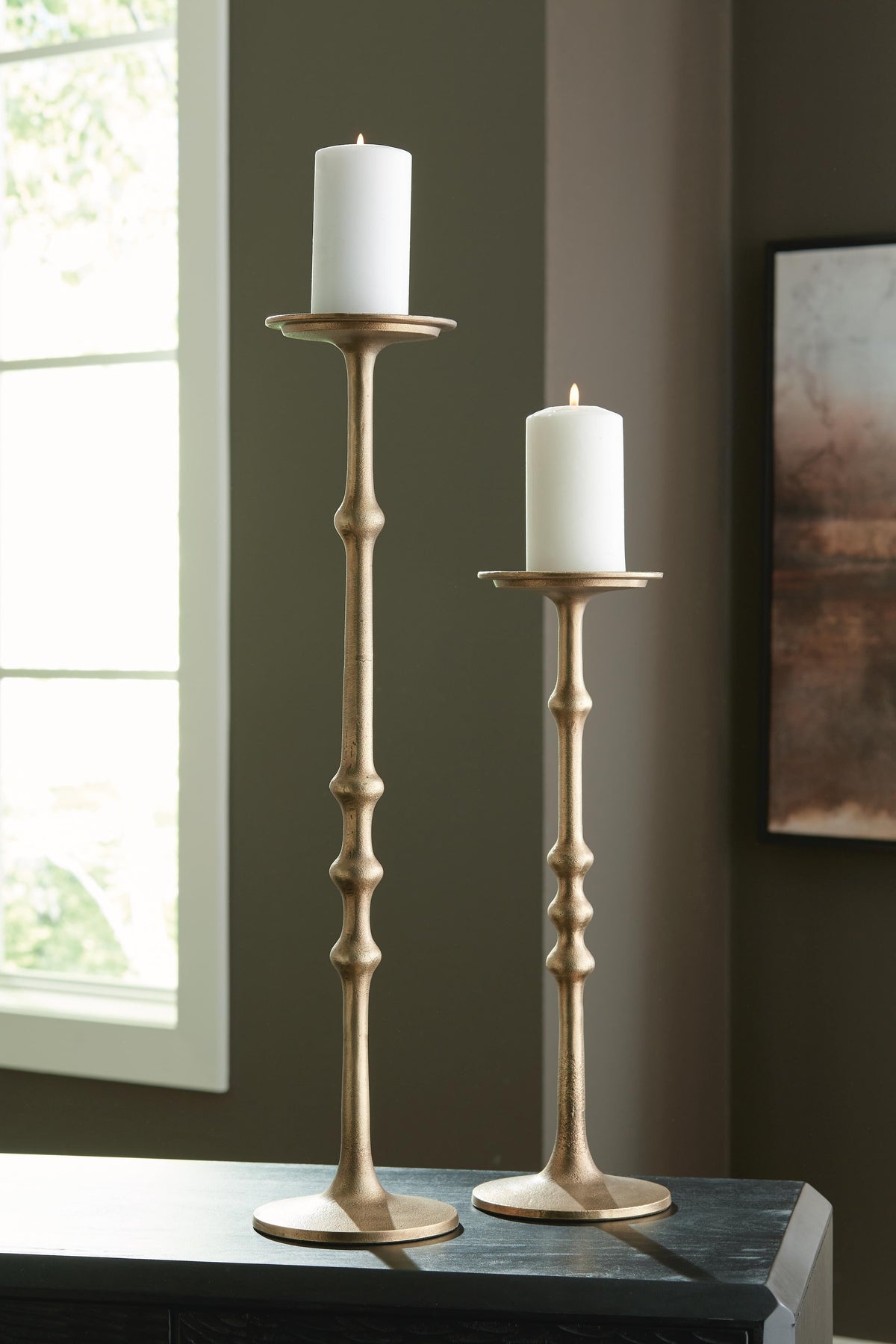 Larwick Candle Holder Set (2/CN) - Antique Brass Finish