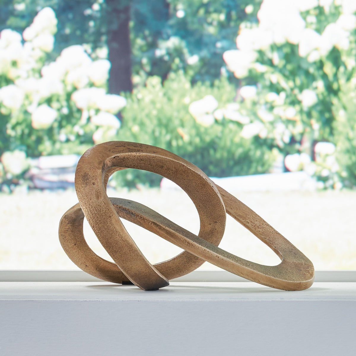 Dunnruck Sculpture - Antique Brass Finish