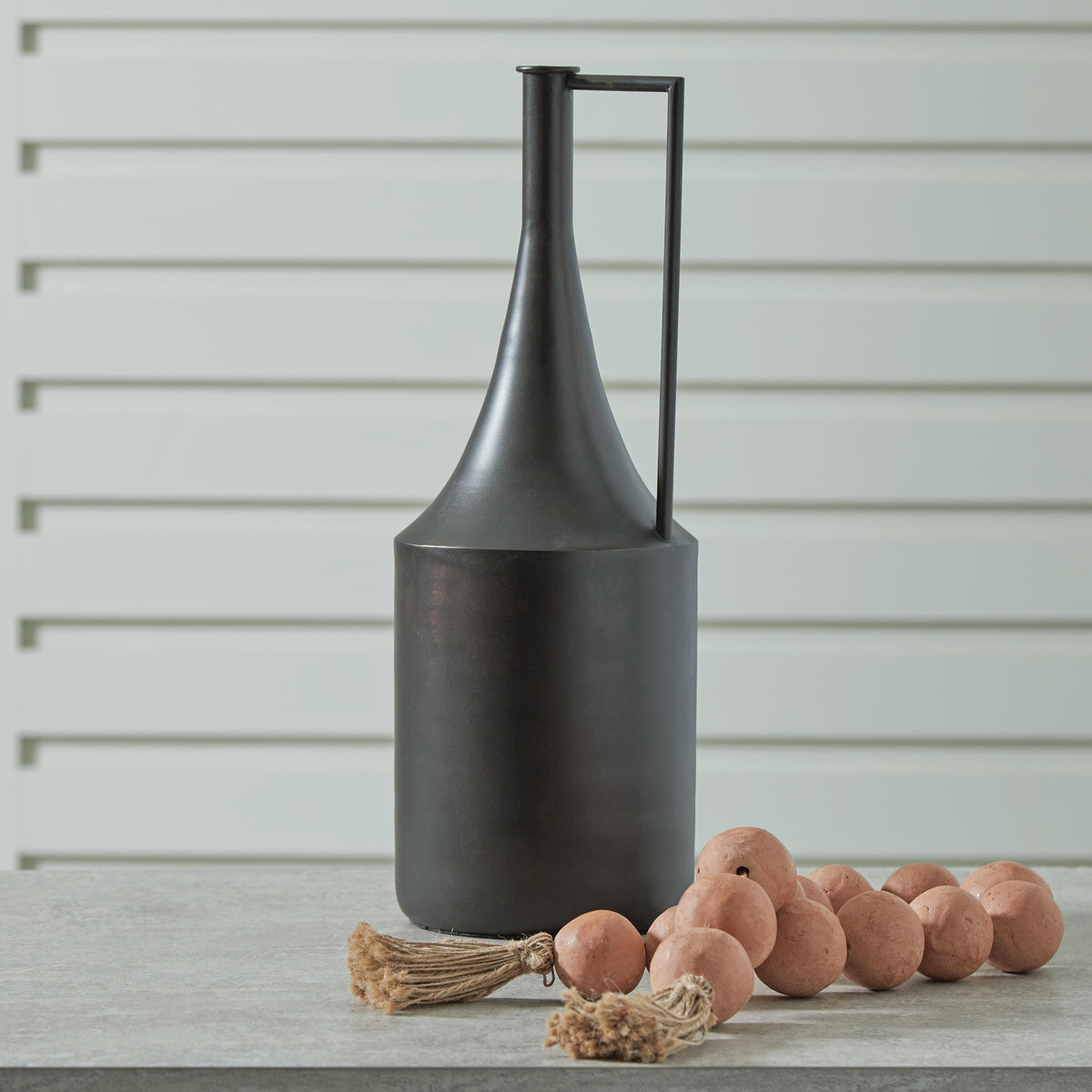 Zainforth Vase - Distressed Brown