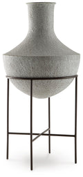 Estonbank Home Accents Collection - Distressed Cream
