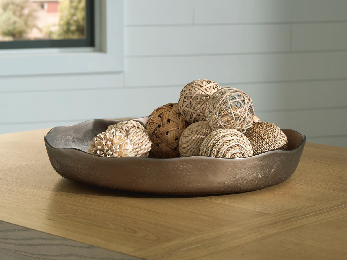 Wallmen Tray - Champagne Gold Finish