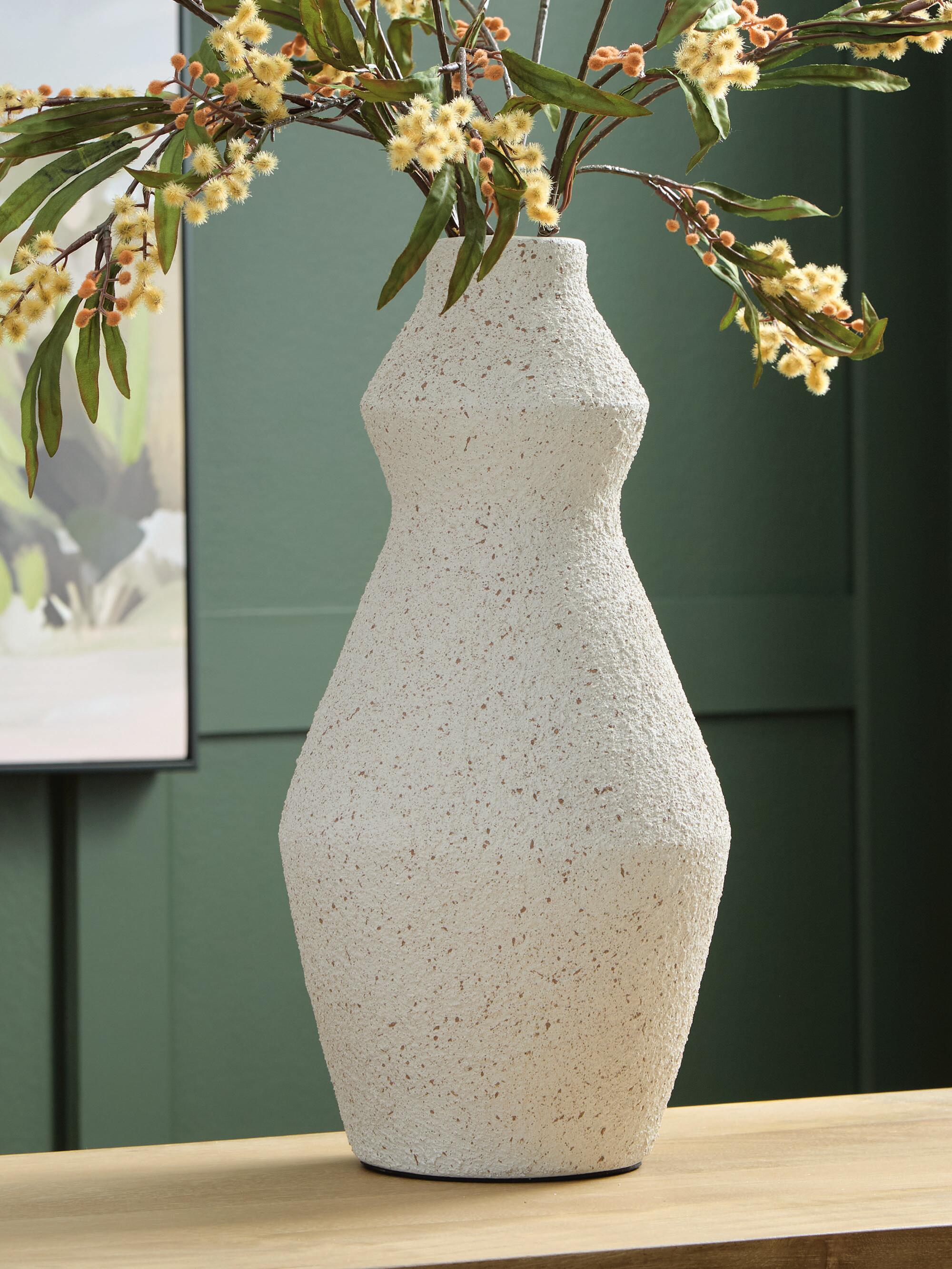 Dawthorne Home Accents Collection - Cream