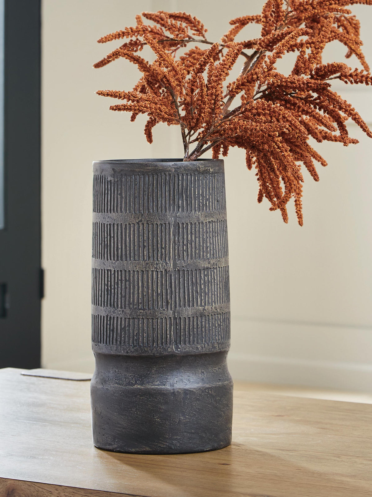 Beninworth Home Accents Collection - Antique Black
