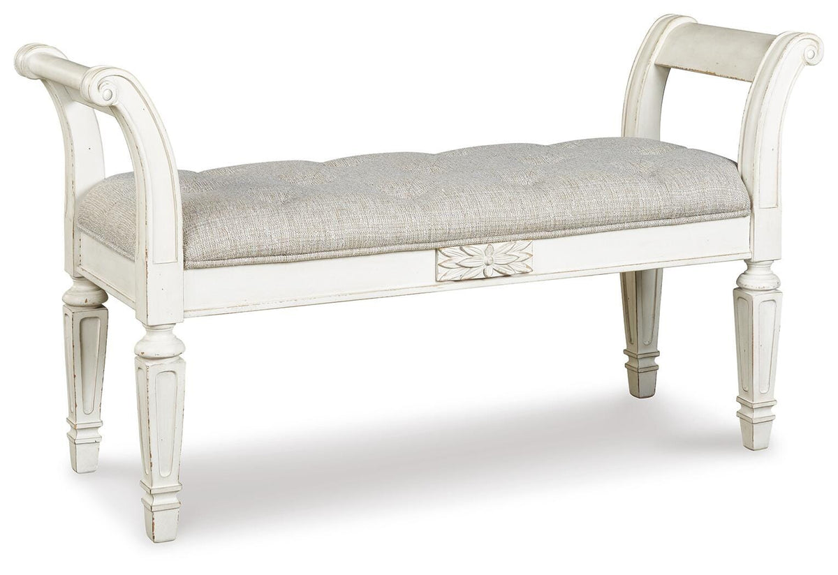 Realyn Accent Bench - Antique White