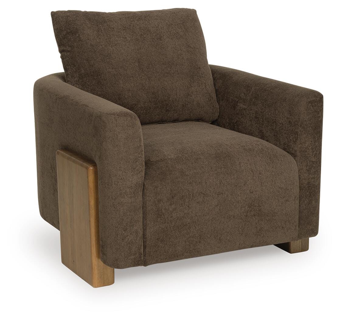 Dairlett Accent Chair - Brown