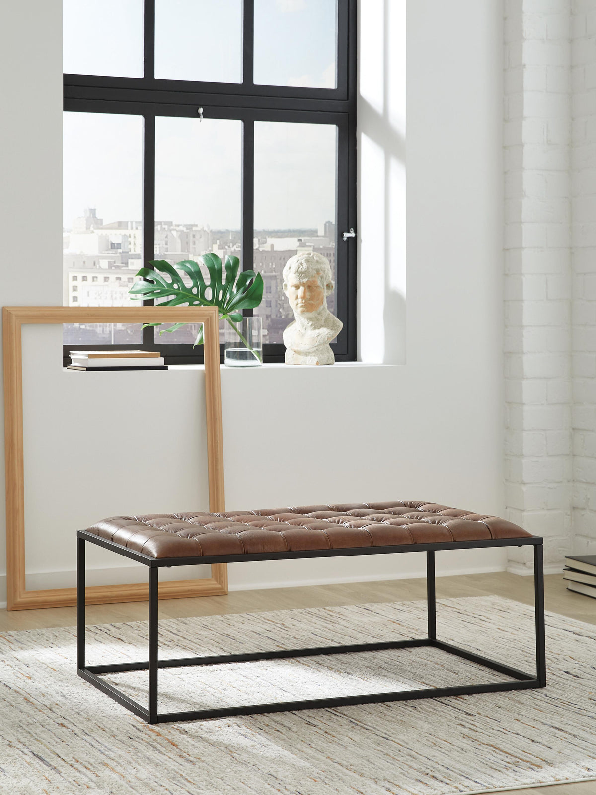 Junsor Cocktail Ottoman - Brown/Black