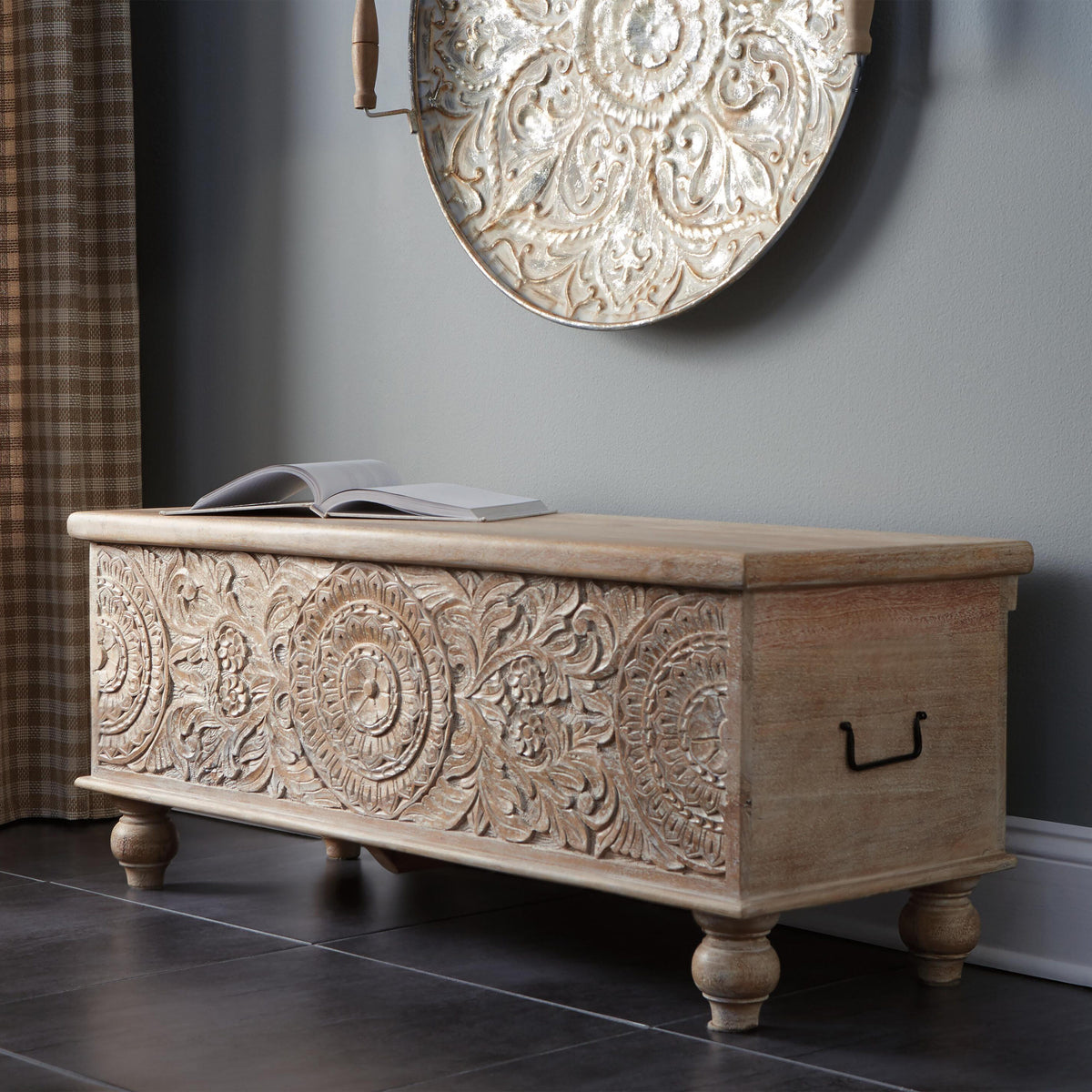 Fossil Ridge Storage Bench - Beige