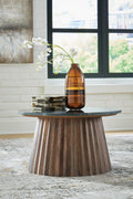 Ceilby Accent Cocktail Table - Black/Brown