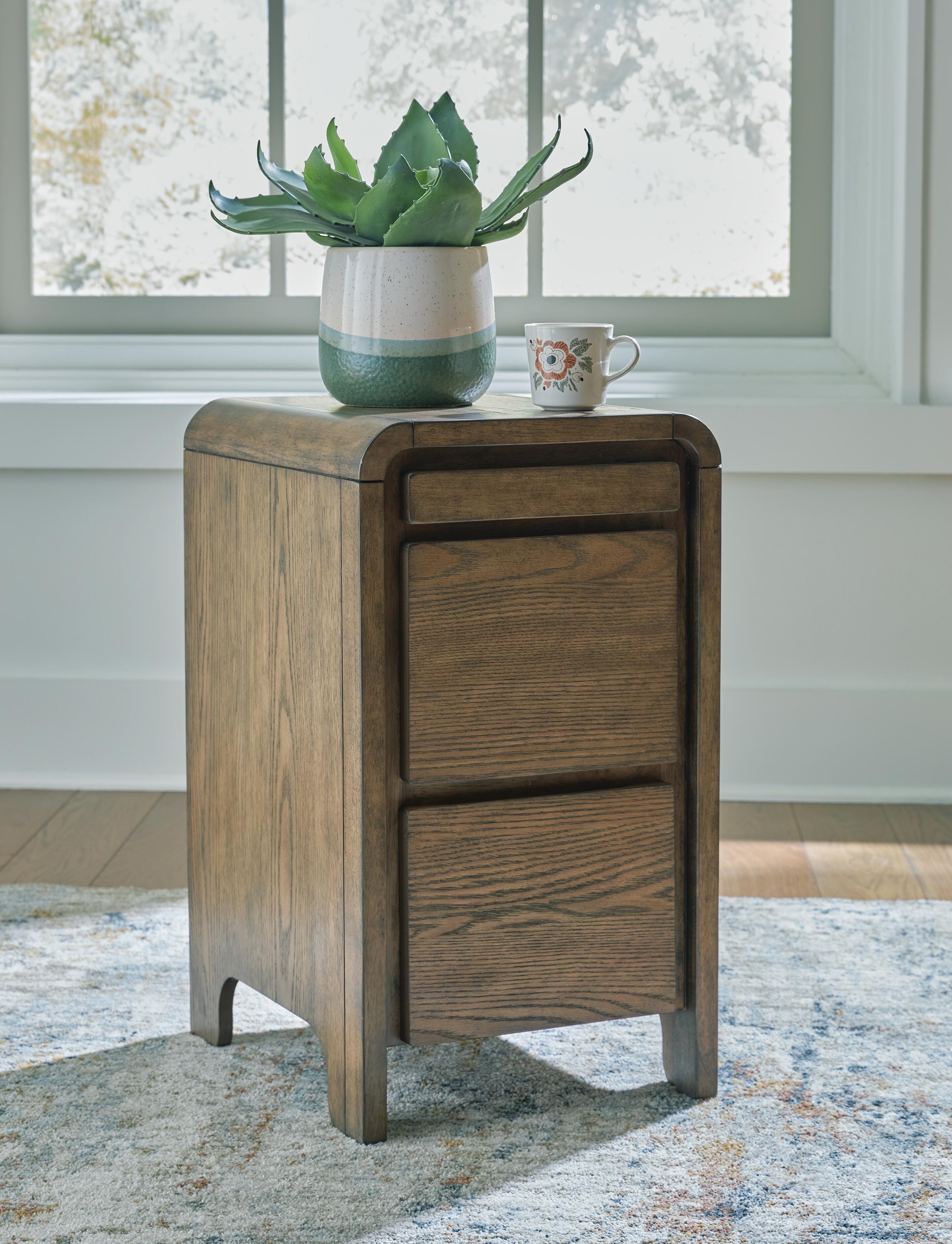 Jensworth Accent Table - Brown