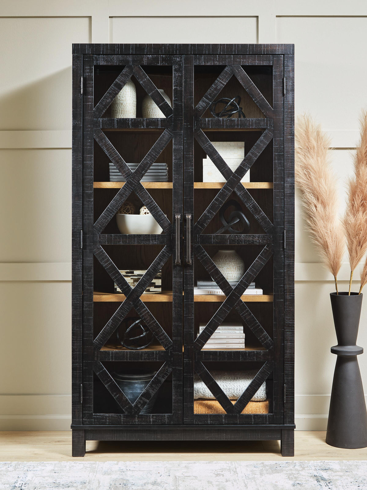 Christop Accent Cabinet - Black/Brown