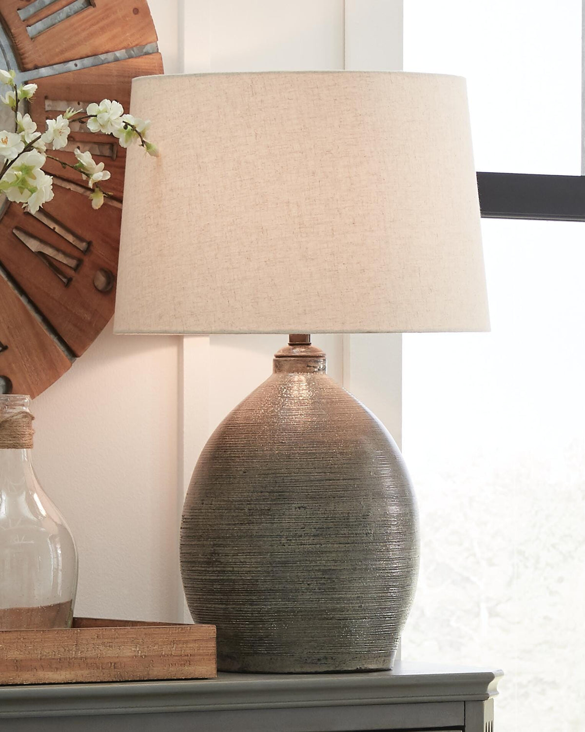 Joyelle Terracotta Table Lamp (1/CN) - Gray