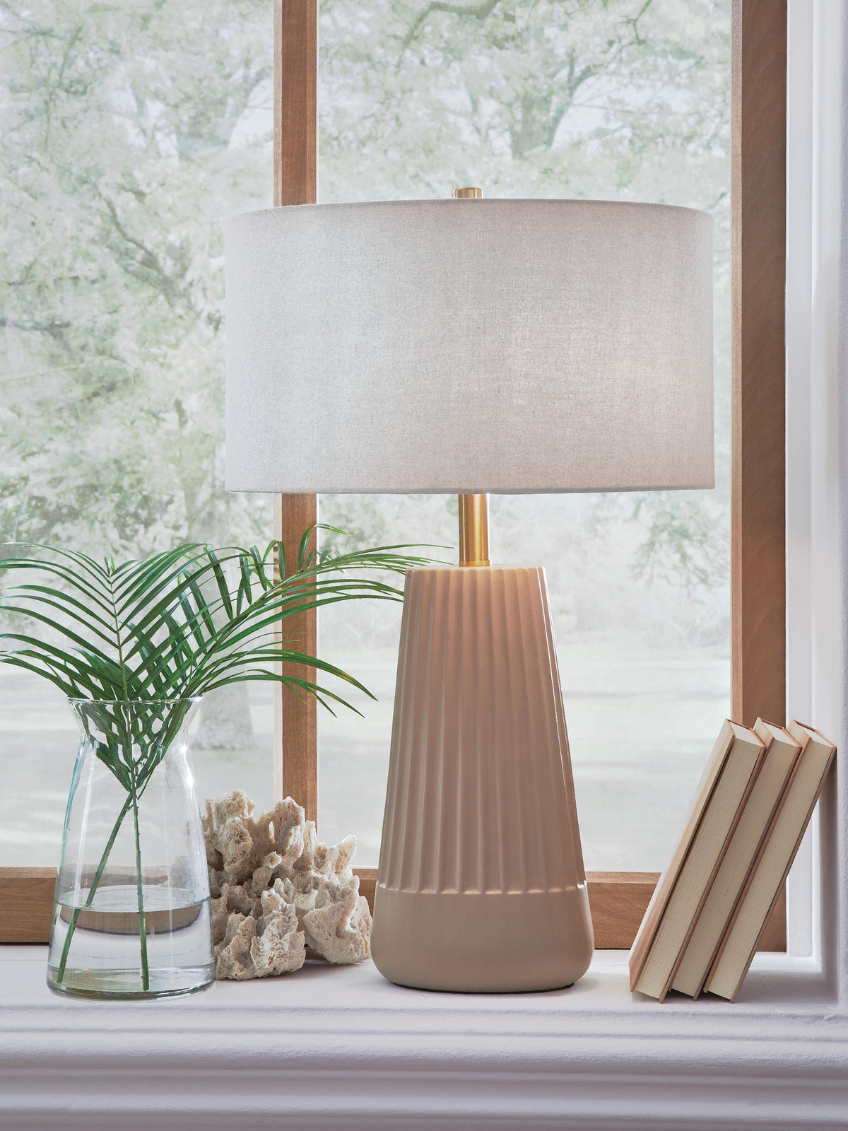 Dellner Ceramic Table Lamp (1/CN) - Mocha