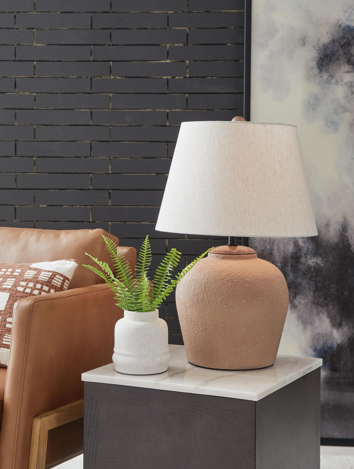 Scantor Metal Table Lamp (1/CN) - Rust