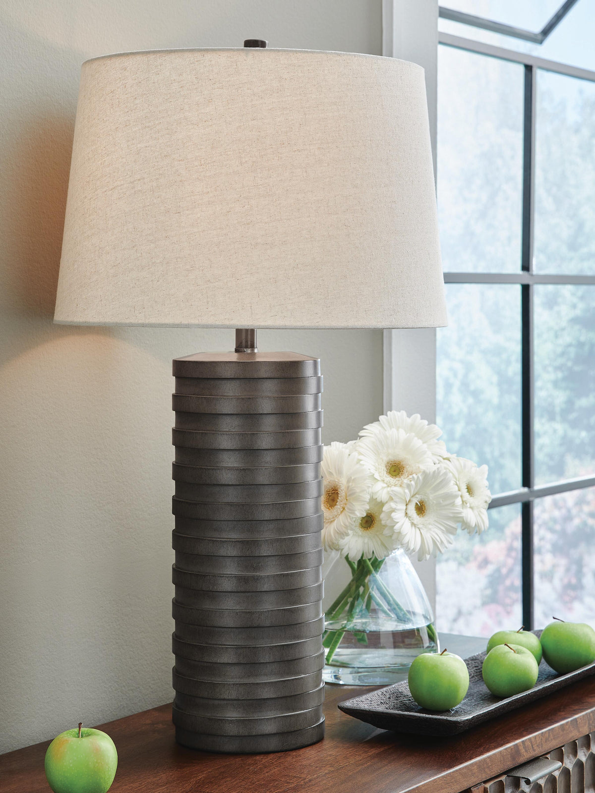 Neilett Poly Table Lamp (2/CN) - Antique Brown