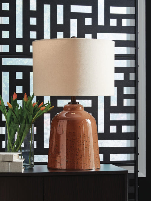 Aaleahya Glass Table Lamp (1/CN) - Rust