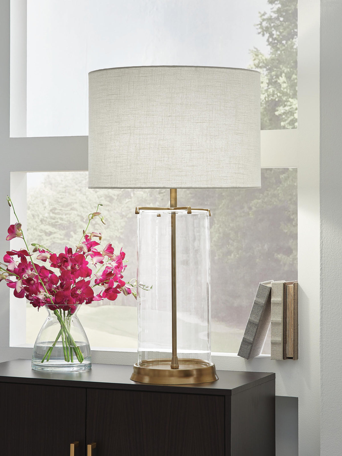 Gizeh Glass Table Lamp (1/CN) - Clear/Gold Finish