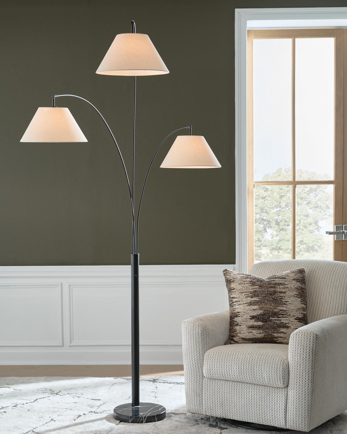 Gibbswellner Metal Arc Lamp (1/CN) - Black