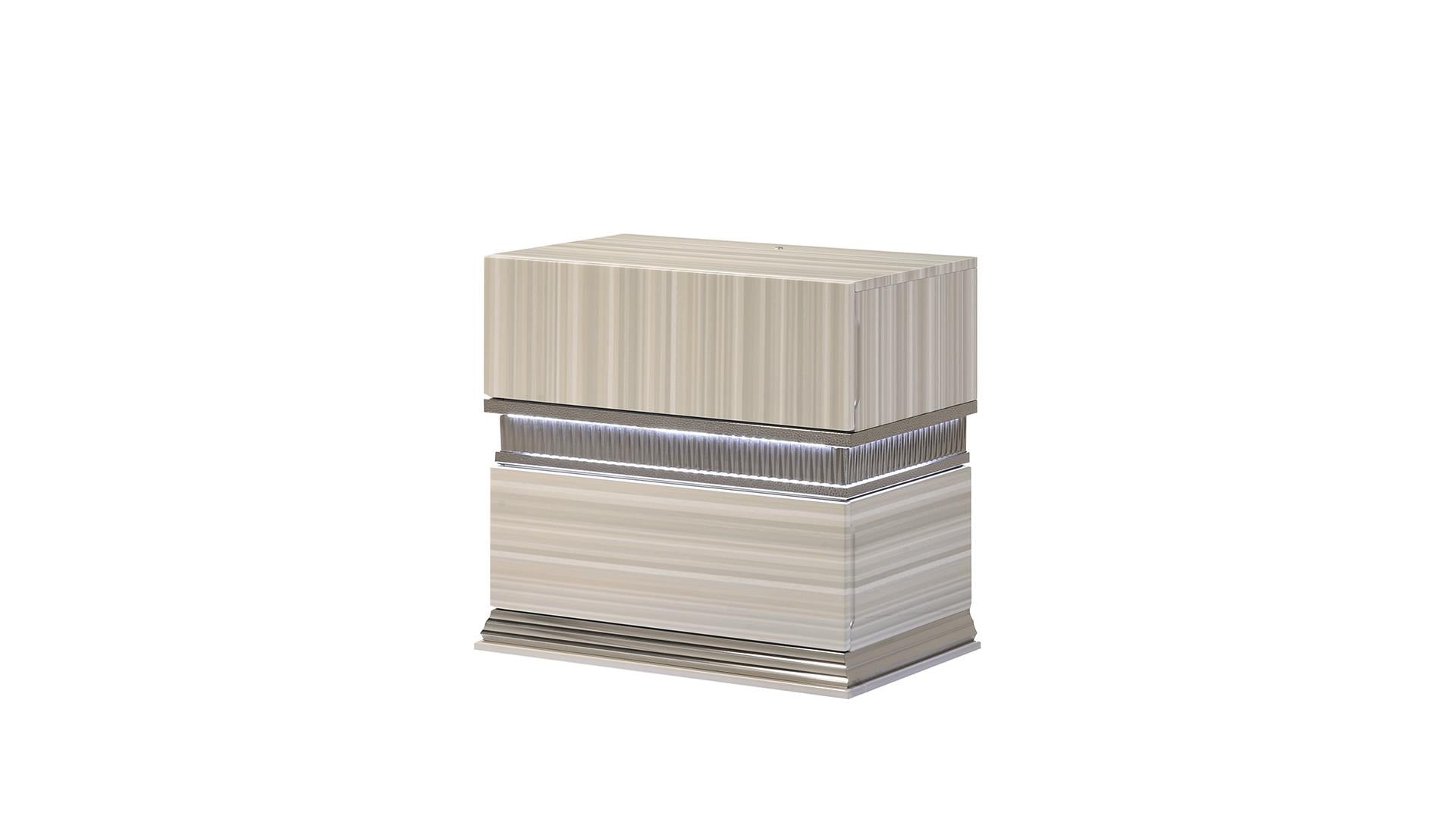 Leonor Bedroom Collection