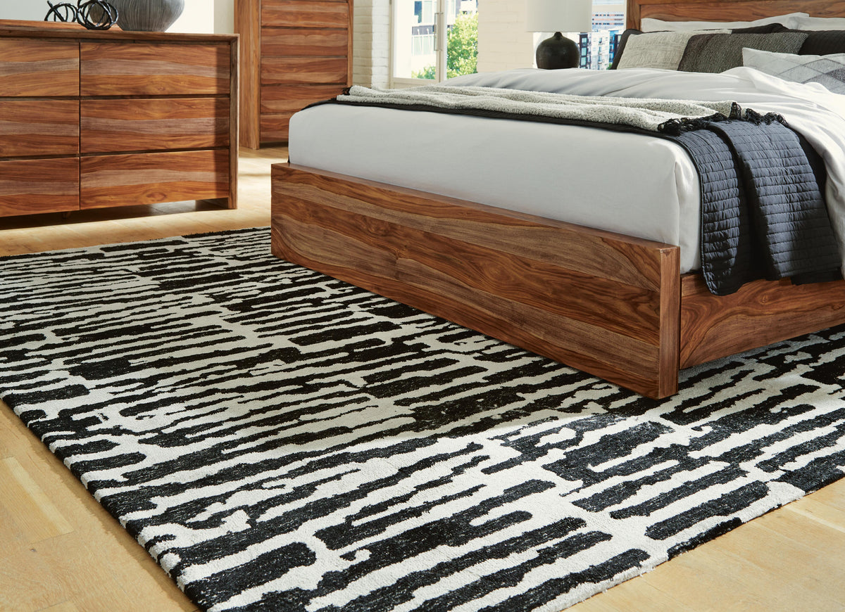 Bramshaw Rugs Collection - Black/Ivory