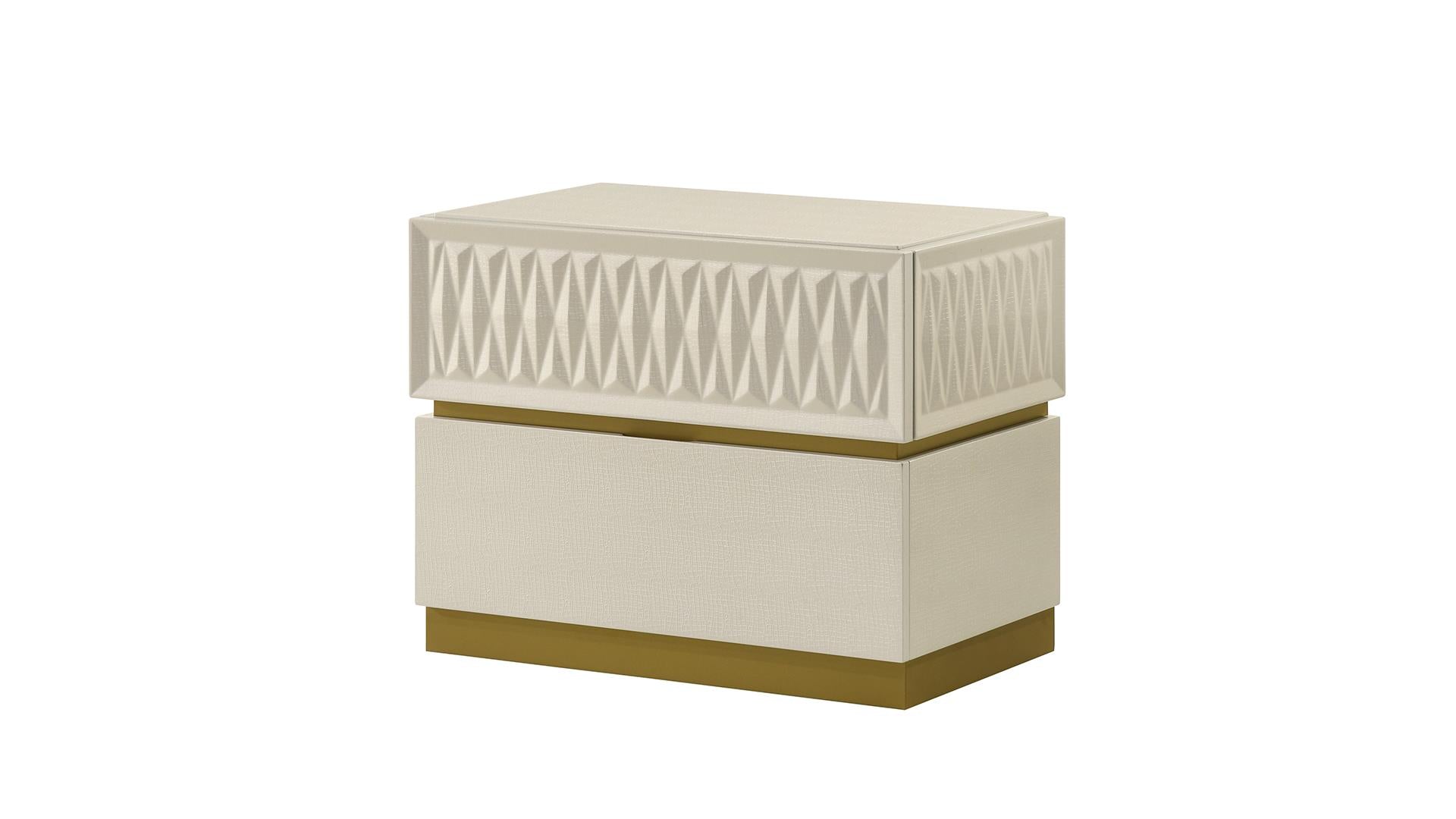 Stanley Bedroom Collection - Champagne