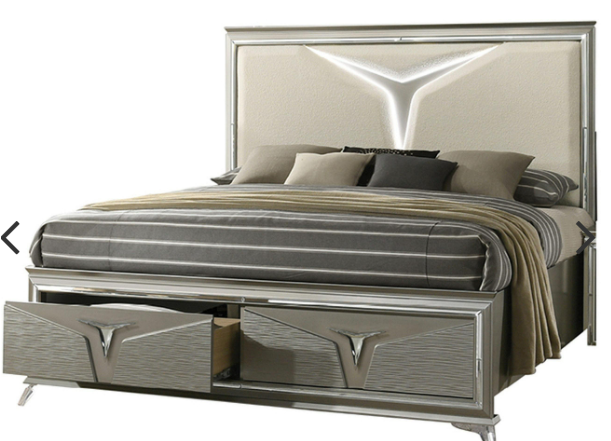 THE SILVER STAR 5PC QUEEN BEDROOM SET