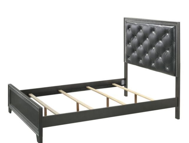 THE KAIA BEDROOM SET 5PCS