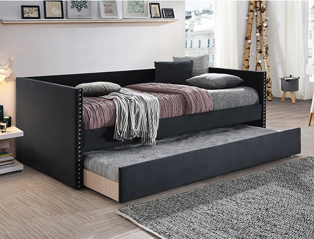 Practical, Modern Daybed