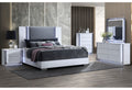 Ylime Smooth White Queen Bed Group